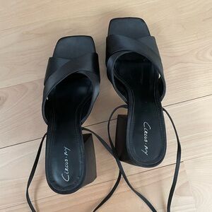 circus by sam edelman black chunky heel